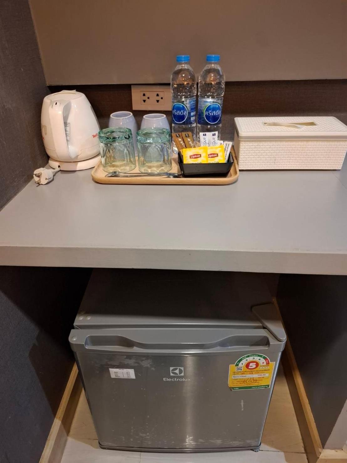 帕突南19号酒店 曼谷 外观 照片